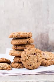 Cookies Moelleux A La Banane Et Au Chocolat Cookies Moelleux Recette Cookies Moelleux Cookies Recette