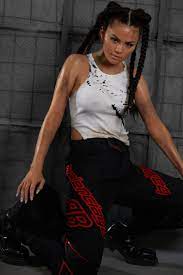 Selena marie gomez (born july 22, 1992) is an american singer and actress. Selena Gomez And Amy Schumer Discuss The Stuff That Matters