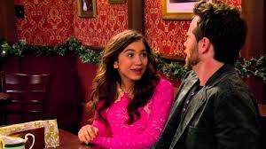 In acest serial este vorba despre fiica lui cory si topanga pe nume riley care, alaturi de prietenii si familia sa incearca sa se. Riley Si Restul Lumii Riley Si Restul Lumii Acasa Pentru Sarbatori Clip Episodul 13 Youtube