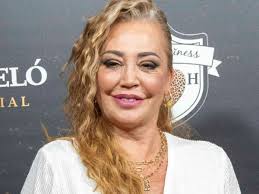 Belén Esteban sorprende a Jon Kortajarena con una inesperada dedicatoria