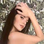 Eli Carra's Instagram, Twitter & Facebook