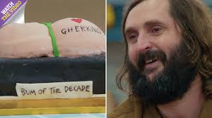 Bill bailey, joe wilkinson, isy suttie, joe lycett. Who Is Joe Wilkinson 8 Out Of 10 Cats Does Countdown Comedian On Celebrity Bake Off 2019 For Su2c