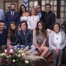 Roberto tapia relata cómo ayudó a rafael amaya a superar sus adicciones y lo llevó a la clínica de julio césar chávez. Hoy Es El Estreno De La Telenovela Quererlo Todo Conoce La Historia Y A Sus Protagonistas El Imparcial Noticias De Mexico Y El Mundo
