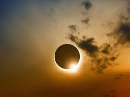 І де його найкраще пропонуємо подивитися сонячне затемнення онлайн. 9 Klas 2 4 Zakon Pryamolinijnogo Poshirennya Svitla