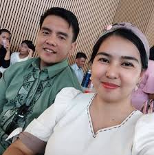 The WR-801 and WR-652 HAND TRACTORS “doing the work of ten carabaos  straight for ten hours !” The WR-801 multi-function tiller/cultivator is an  effective machine for tobacco farms in the Philippines. Its