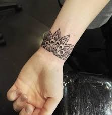 63 Ideas Tattoo For Women On Wrist Cover Up Lotus Flowers Cool Wrist Tattoos Flower Wrist Tattoos Mandala Wrist Tattoo