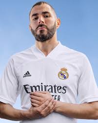 To created add 32 pieces, transparent real madrid logo images of your project files with the background cleaned. Real Madrid Releases Home And Away Kit For 2020 2021 Firstsportz
