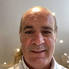 There is a Hot tub inside this Airport 😱 let's see who can guess which  airport?