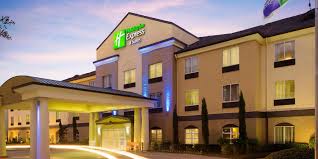 Guests have access to a heated pool, a fitness suite and free wifi throughout the venue. 199 Anniversary Orlando Vacation At Holiday Inn Maingate East