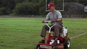 Gump and an unknown father. The Mower Snapper Forrest Gump Tom Hanks In Forrest Gump Spotern