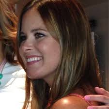 Lesley Bender (@BenderLesley)