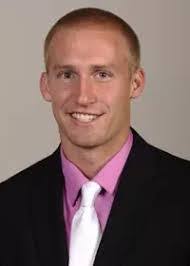 Alex Starnes's Instagram, Twitter & Facebook