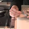 Here we findout the best solutions how to clean gas range properly. 1