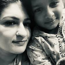 Nalinee (@nalineetml) • Instagram photos and videos