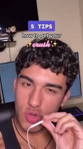 5 Tips to Get Your Crush to Like You Back