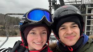 How Low Can We Go at The Worst Golf Course in CT? (9 Hole Scramble  @Vineyard Valley)