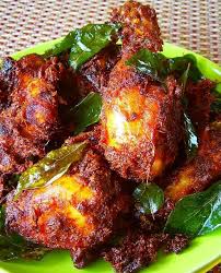 Ayam goreng lengkuas, satu variasi resep klasik bagi mereka yang mencari selingan selain serundeng ataupun kremes. Resepi Ayam Goreng Rempah Mamak Penang