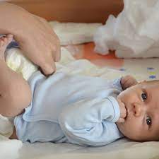 Durchfall Beim Baby Wann Sie Zum Arzt Mussen Eltern De