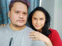 Thank you for making me feel gorgeous for 6 days @raymundjumaoas! Sana  hindi ka nagsawa sa face ko! Haha! Love you for always ❤️  @pepssilvestresalon