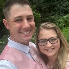 What is homecoming dance dress code for men?