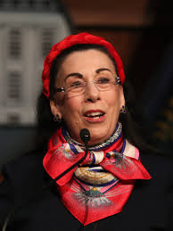 Deputy Mayor Barbara Sexton Smith announces she will step down