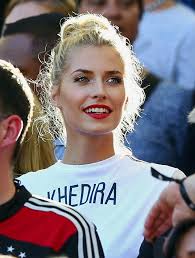 Lena Gercke Girlfriend Of Sami Khedira Cabelo Inspiracao De Maquiagem Mulher