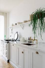 A Beautiful Kitchen With The Ultimate Storage Solution With Images Shaker Kitchen Design