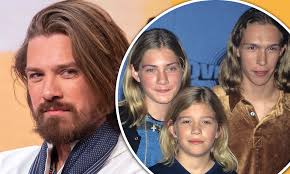 Hanson mmmbop (dust brothers mix). Taylor Hanson Details Getting Drunk Making Mistakes And Doing Stupid Stuff Daily Mail Online