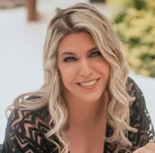 Dinner in Abilene with Tristyn tonight before her fall games tomorrow.