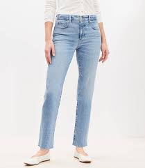 Fresh Cut Mid Rise Slim Jeans in Classic Mid Wash