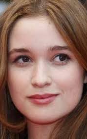 Alice Englert