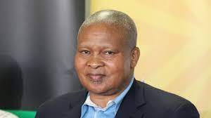 Detailing his political background, chauke said: Tduamx7co4vwtm