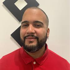 Edwin Echevarria's Instagram, Twitter & Facebook