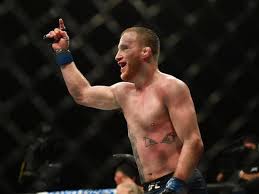 Tony ferguson will need to wait at least 60 days before fighting again after his brutal battering against justin gaethje. Ufc 249 Justin Gaethje Stuns Tony Ferguson To Claim Interim Lightweight Title Sport Gulf News