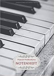Kʰlavi̯aˈtʰuːɐ̯] (von lateinisch clavis ‚schlüssel', im übertragenen sinne ‚taste'; Notenheft Klavier Vintage Din A4 68 Seiten 12 Notensysteme Pro Seite Inhaltsverzeichnis Softcover Matt Veredelt Notenbuch Motiv Notenheft Piano German Edition Scolari Marina Produktions Notenheft A4 Pierrot 9798639133381 Amazon Com Books