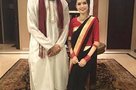Momen tersebut tentu membawa kebahagiaan di antara keluarga mereka. Bad Boy To Wed Latest Singapore News The New Paper