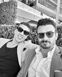 Here for a good time, not a long time. Thanks LA.🤍🖤 . . . .  #kcchiefskingdom #merica #californiacrown #sofi #fun #friends #horserace  #football