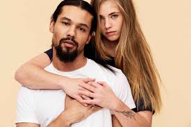 Taking zoloft with, or within 14 days of stopping a maoi may cause a serious reaction with a sudden increase in body temperature, extremely high blood pressure and convulsions. Sertraline Faqs 25 Common Questions Answered Hims