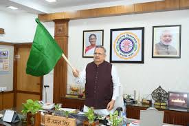 आज राजनांदगांव में स्वास्थ्य सेवाओं के विस्तार और दूरस्थ क्षेत्रों तक आपात  चिकित्सा सहायता पहुँचाने के उद्देश्य से 13 नवीन “108 संजीवनी ...