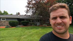 One Level Living with Renovated Master Suite and Shared Bath