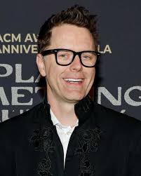 Barkhad Abdi Talks Captain Phillips, Oscar Nominations & Giving Back to  Somalia