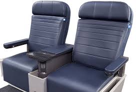 Yes luxury has a new address! United Airlines New Domestic First Class Seat Skytrax