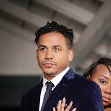 Mariah Thomas and Aaron Thomas' Wedding Website