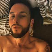 bedtime #bedtimestory #gay #gayboy #gayman #gaydude #gaycute #gaybearded  #gaybeard #gayjock #gaybelgium #gaybrussels #gayselfie #gayjock #gayespaña  #gayfrance #gaymer #gayscruff #gaynaked #gayinbed #garçon