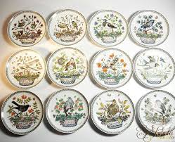 Bird Of The Month Vintage Ole Winther Hutschenreuther Wall Plates Month Plates Bird Of The Month Complete Collection Set Of 12 Birds C Plates On Wall Bird Plates Photo Lamp