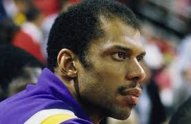 This Day In Lakers History: Kareem Abdul-Jabbar Becomes NBA All-Time Leader  In Games Played