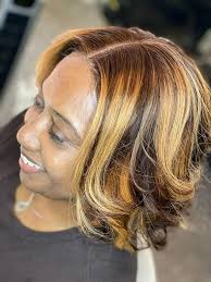 Flash Deal $119.99 10" Highlight Honey Brown Wavy 5x5 Lace Bob Wig