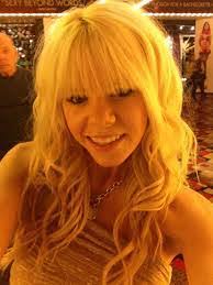 Layla Linn's Instagram, Twitter & Facebook