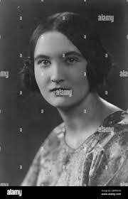 Kitty Franklin's Instagram, Twitter & Facebook