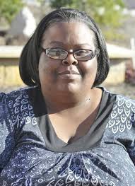 Woman's determination leads to degree, award